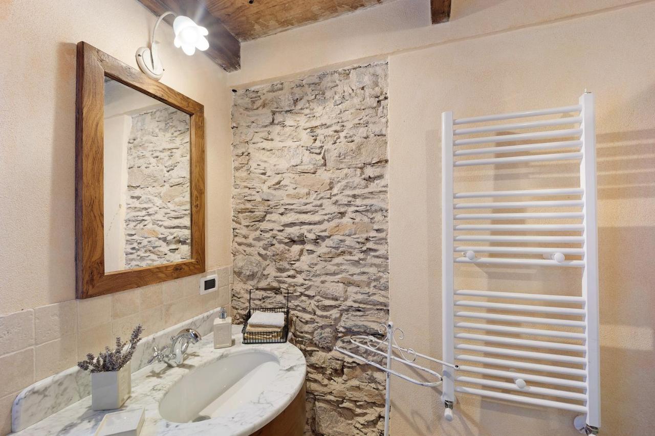 Casa Vittorina Villa Cesio Eksteriør billede